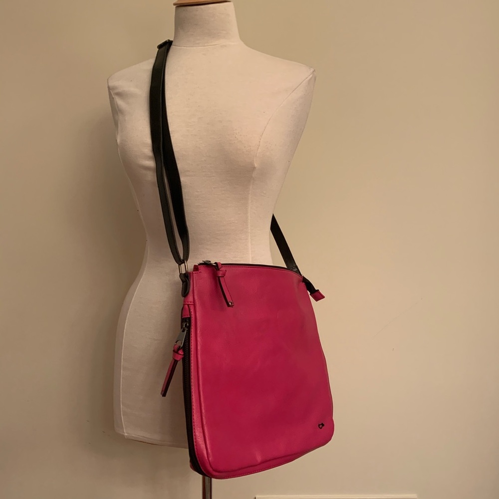 Carpisa Hot Pink Crossbody Bag